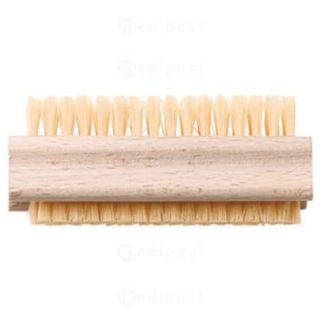 Brosse a ongles en bois M01