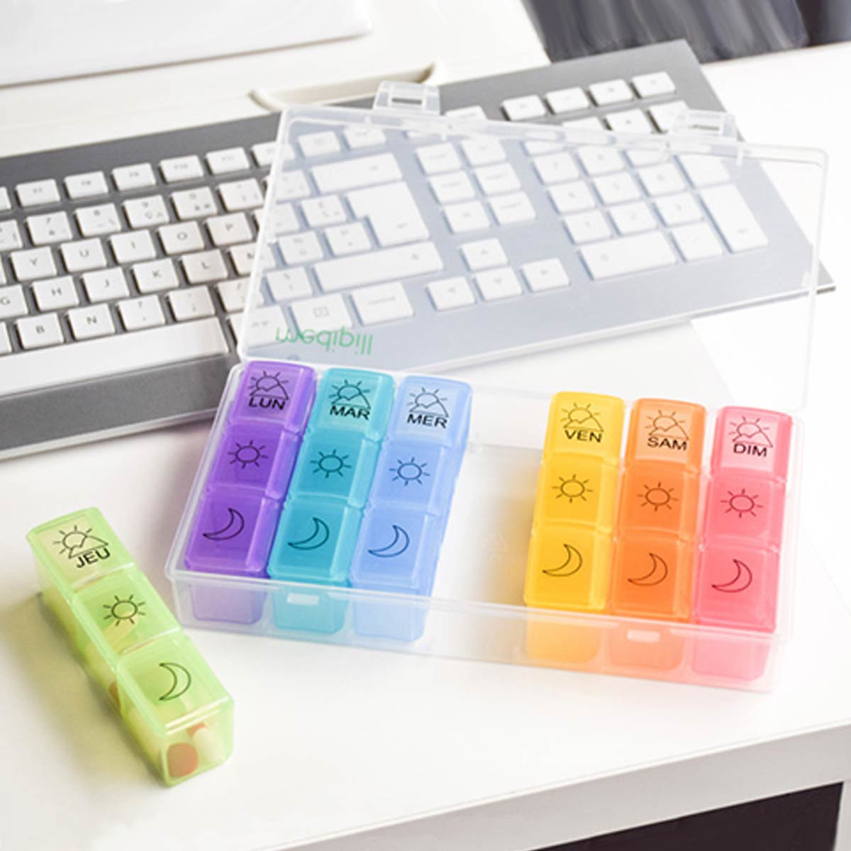 Semainier 7 jours 3 compartiments MED-BOX21 M02