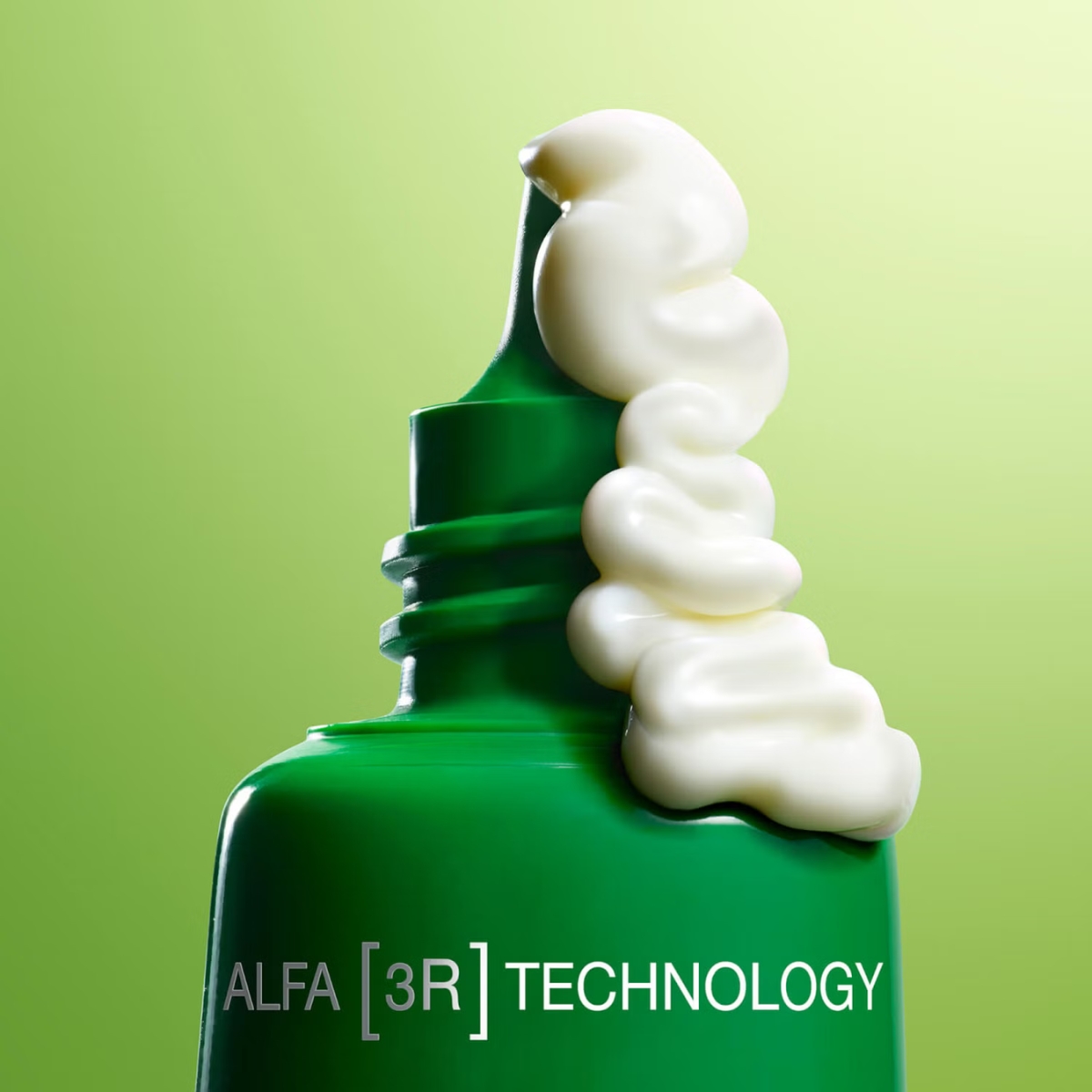 NUXE Soin Ciblé Regard et Lèvres Nuxuriance Ultra 15 ml M02