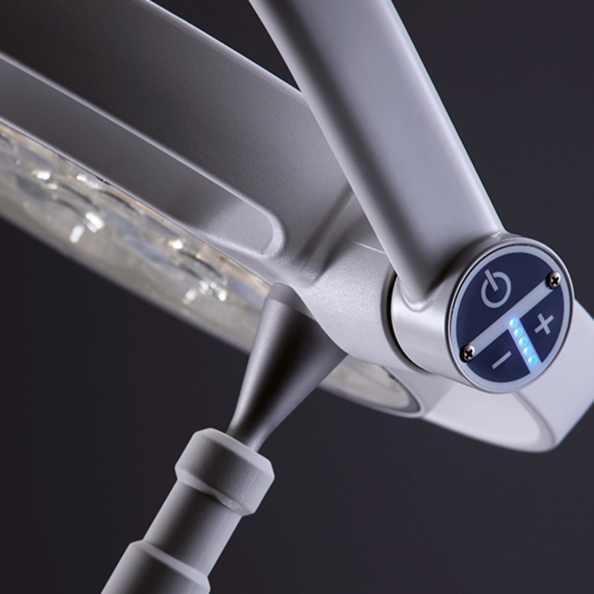 lampe scialytique mach 130 M04