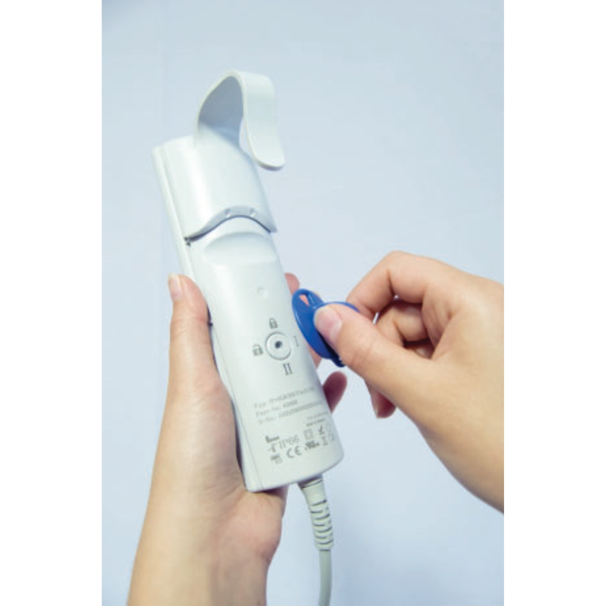 Lit hospitalier électrique HIGIA en ABS M03