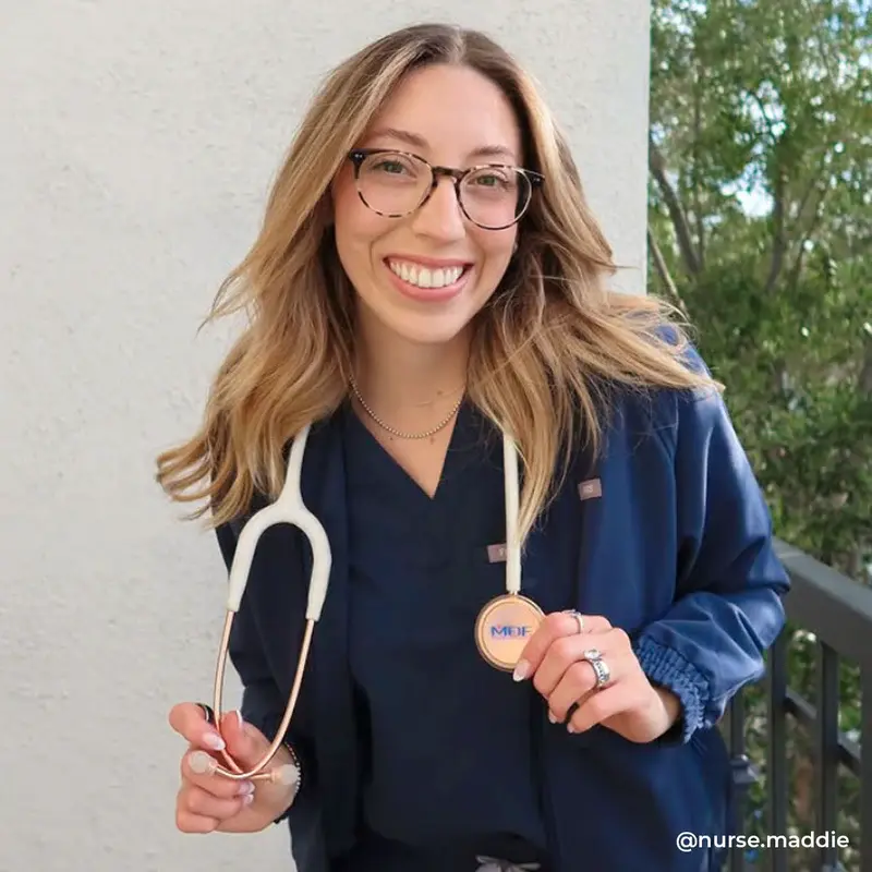 stethoscope-mdf-instruments-md-one-rose-gold-white-1_2b77ce1d-127c-4e7f-a993-9af6ebdc8568.webp