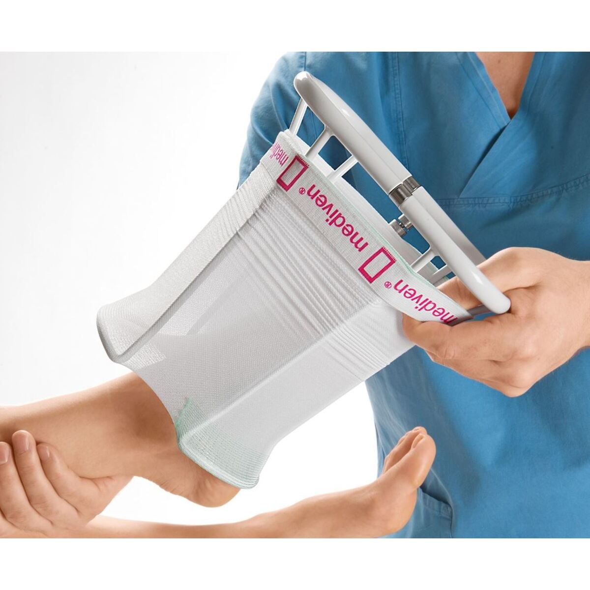 6900062 Enfile bas Medi Hospital butler M02