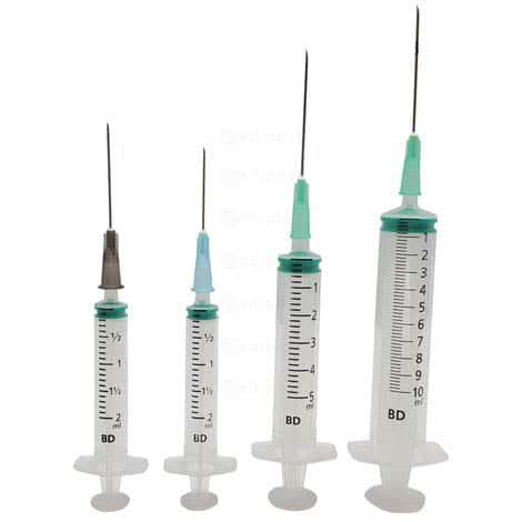 Emerald spuit met naald